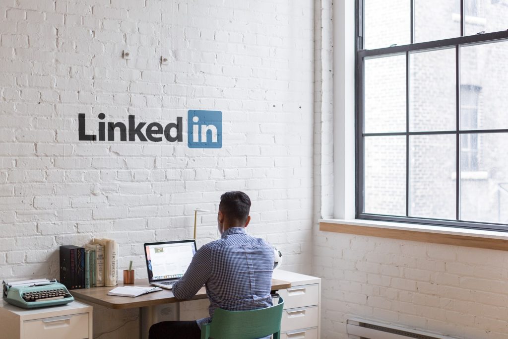 linkedin copy assistant infinity marketing